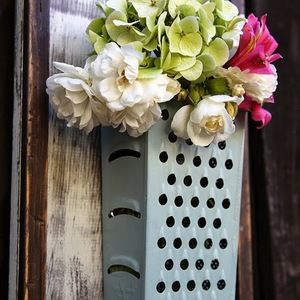 Meet your Posher, Restoration